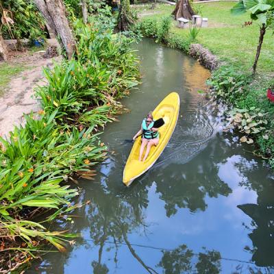 Riachuelos con Kayaks