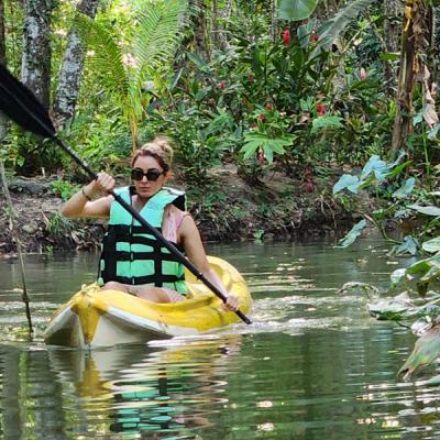 Kayak entre la Selva