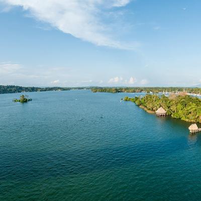 Vista de Rio Dulce